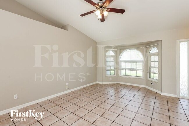 Foto del edificio - 17421 Kentucky Rd