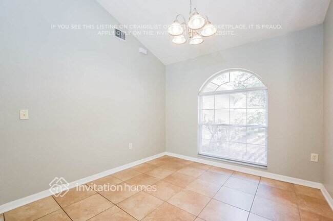 Foto del edificio - 13518 Biscayne Dr