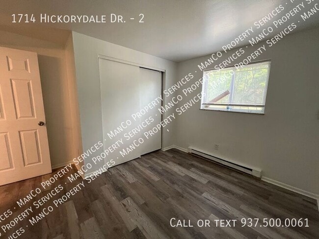 Foto del edificio - 1714 Hickorydale Dr