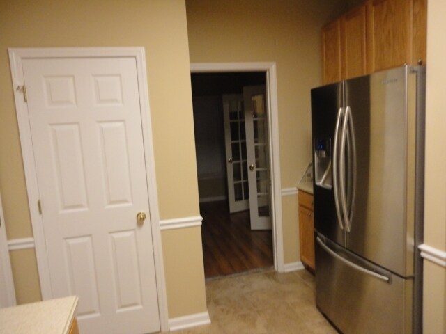 Foto del edificio - 2488 Somerset Place Dr