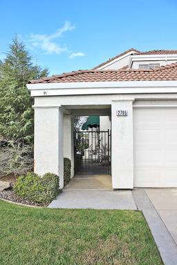 Building Photo - 2795 Cherry Hills Dr