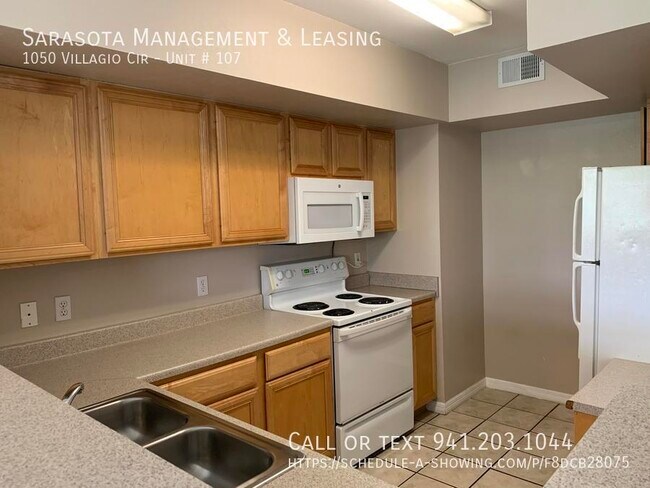 Building Photo - Beautiful 1st Floor condo Overlooking larg...