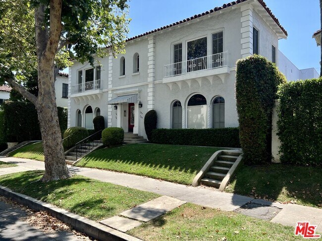Foto del edificio - 145 N Sycamore Ave