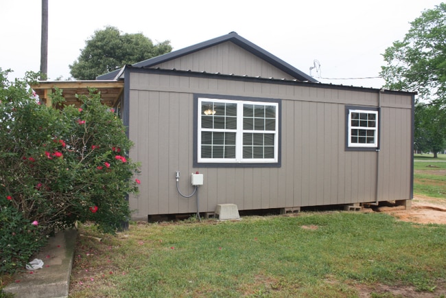 Building Photo - 5134 TX-7