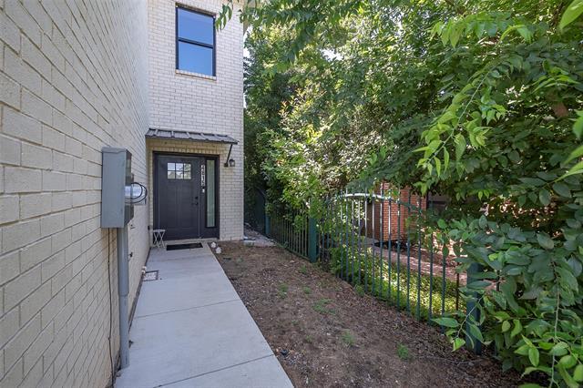 Building Photo - 4815 Fletcher Ave