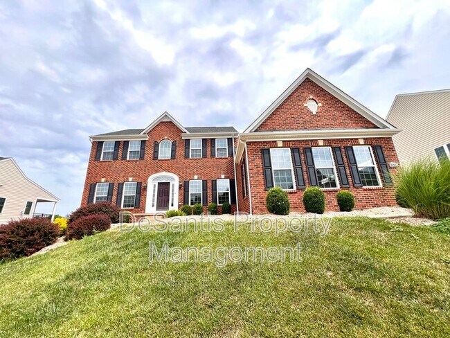 Building Photo - 3006 Farmview Drive