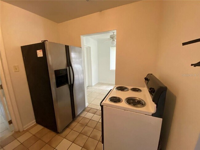 Foto del edificio - 21286 Coulton Ave