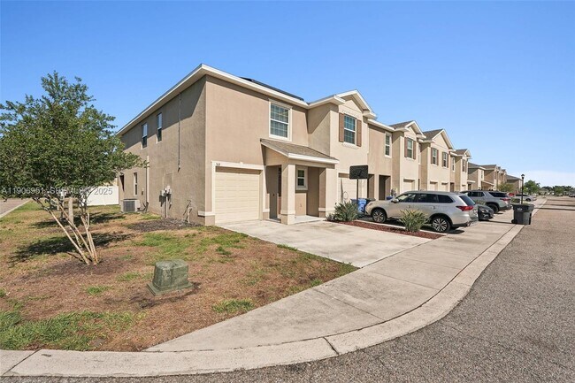 Foto del edificio - 508 Glenn Cross Dr