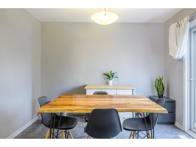 Photo du bâtiment - 237 Rue de l'Atmosphère