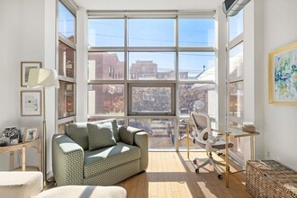 Building Photo - 234 10th St