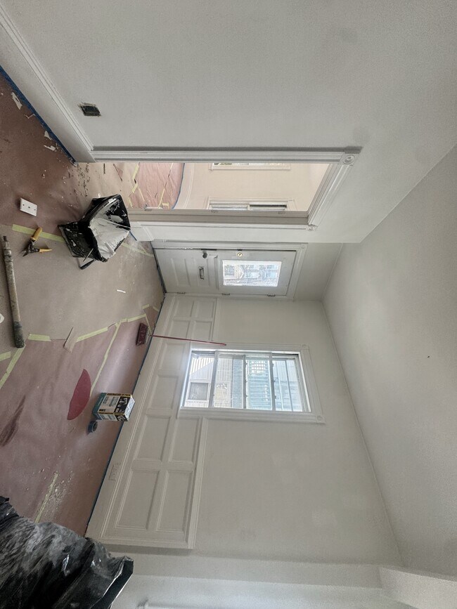 Photo - 14 Quint Ave Apartment