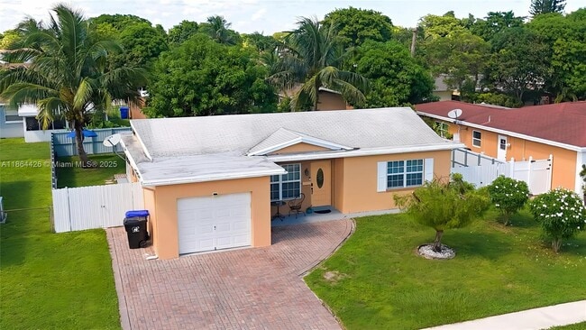 Foto del edificio - 6711 Boulevard of Champions