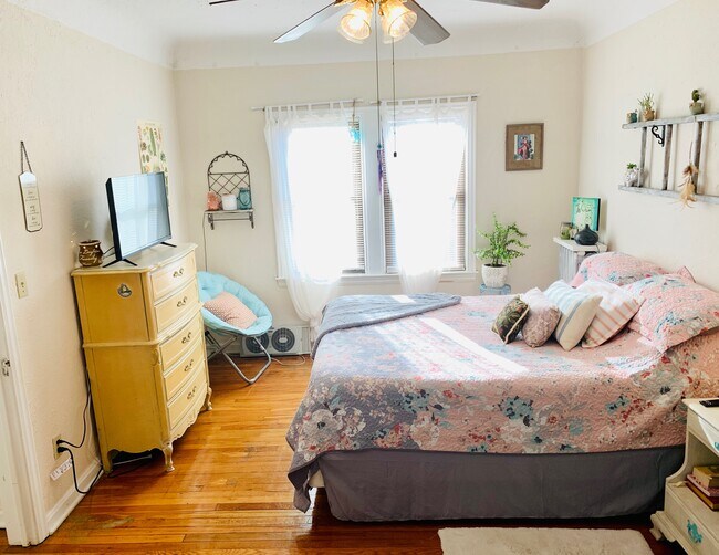 Foto del edificio - 3160 W 14th St