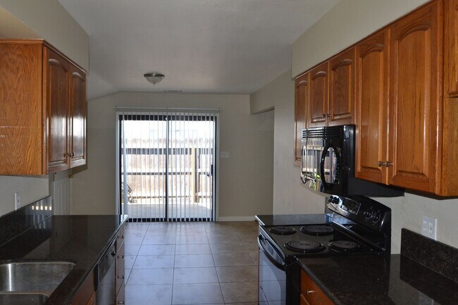 Building Photo - 3012 Mills Park Dr