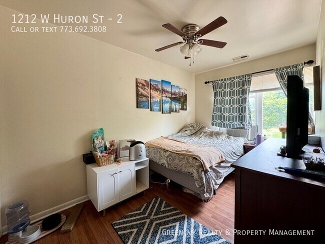 Foto del edificio - 1212 W Huron St