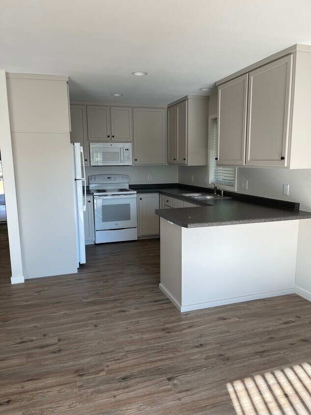 Foto principal - 509 W Elm St