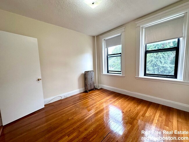 Photo - 1160 Commonwealth Ave Apartment