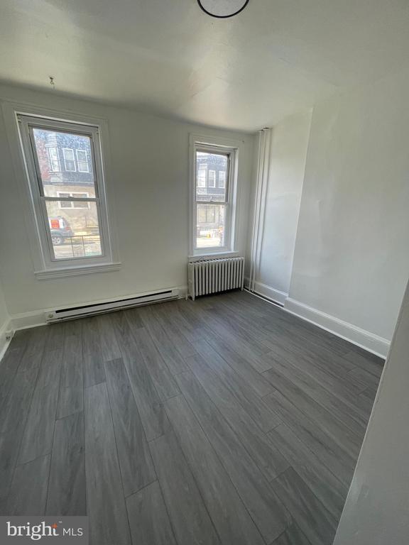 Foto del edificio - 2721 W 3rd St