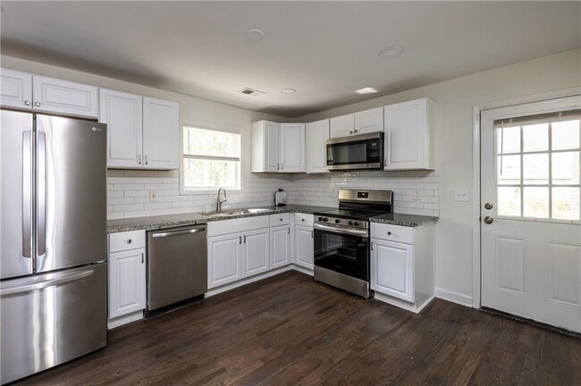 Foto del edificio - 4704 Apache Trail SW