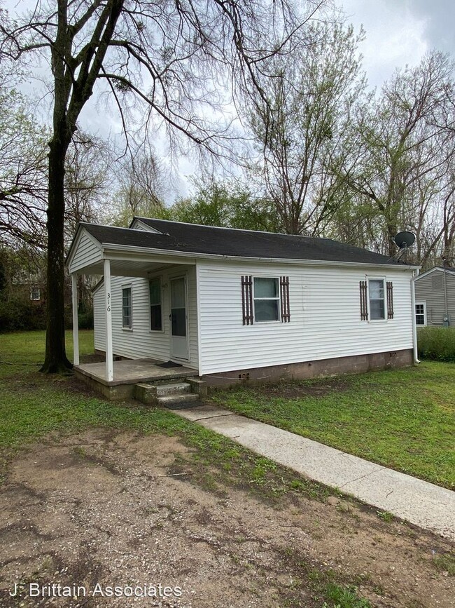 Building Photo - 2 br, 1 bath House - 316 E 30th Street