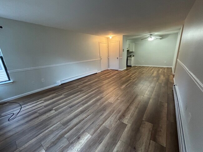 Building Photo - 134 Woodland Dr