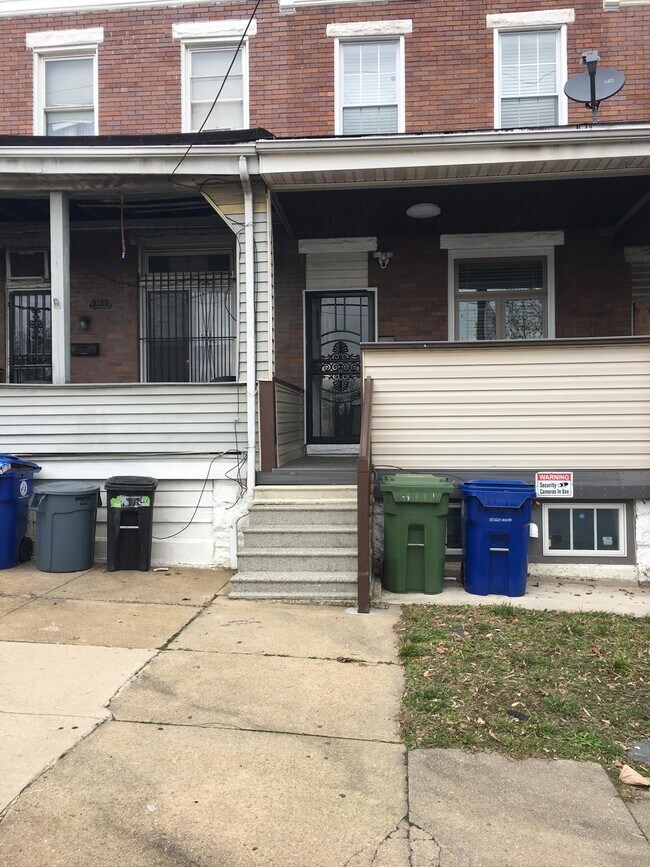 Foto del edificio - 3118 Wilkens Ave