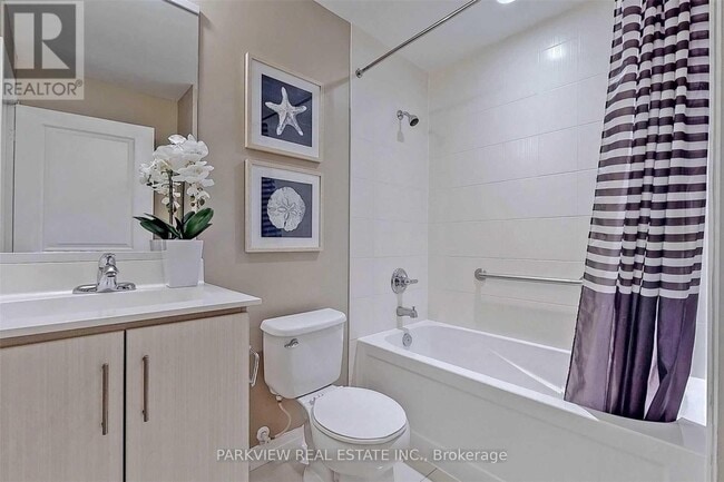 Building Photo - 2015 Sheppard Ave E