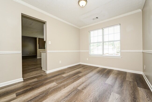 Foto del edificio - 3300 Rockmill Dr