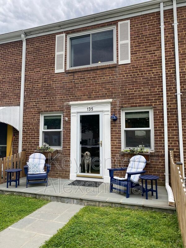 Foto principal - 135 Mt Vernon Ave