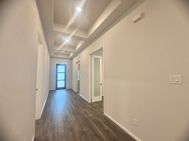 Building Photo - 6123 Severson Lake Ct