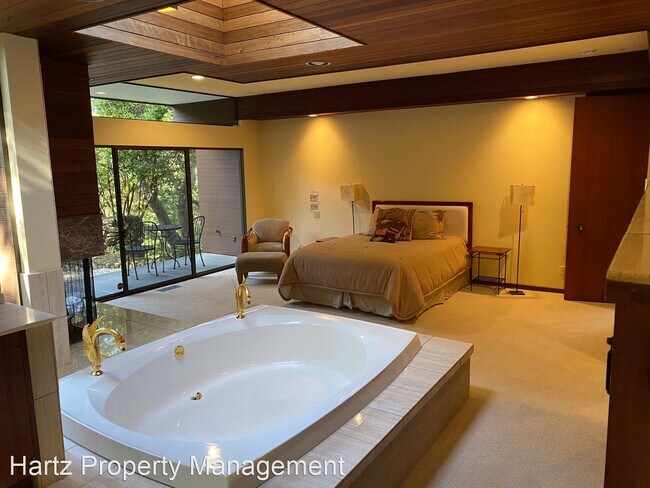 Foto del edificio - 3 br, 2.5 bath House - 841 Kirkcrest Road