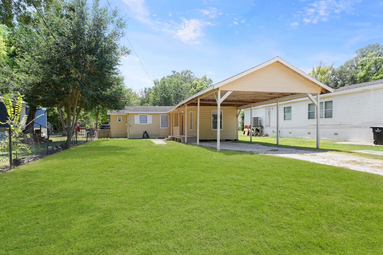 Foto principal - 1517 W Snyder St