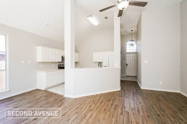 Building Photo - 4844 Ashton Ave