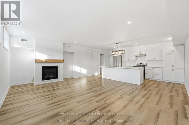 Building Photo - 31A MARCEL STREET