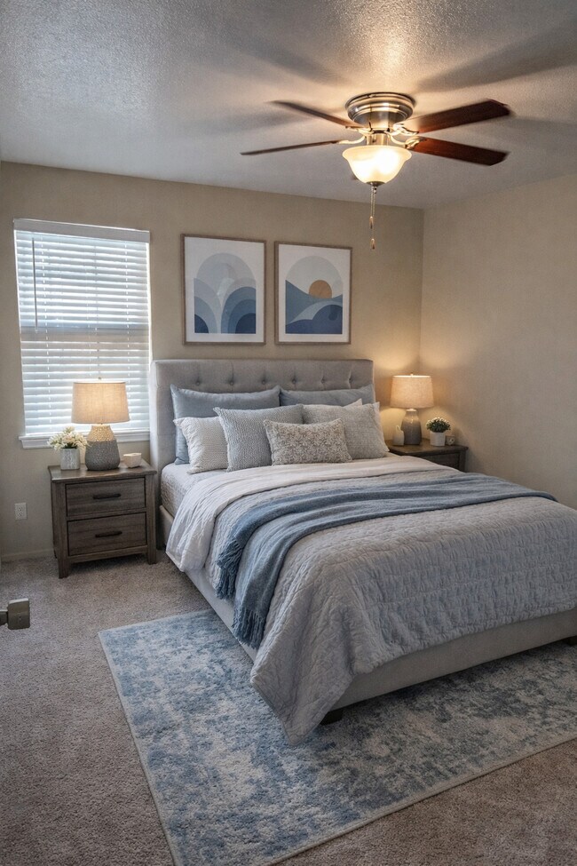 Dormitorio de 1 cama - River Oaks Apartments