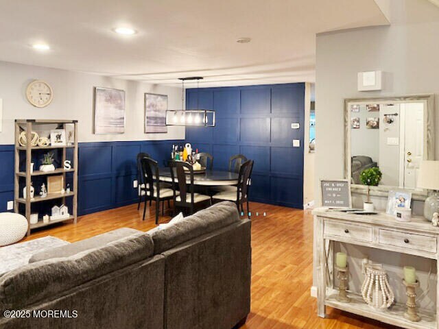 Building Photo - 43 Woodledge Ct