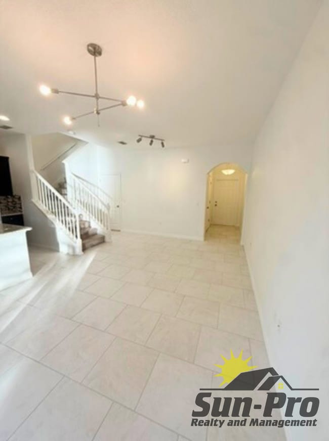 Building Photo - 147 Aston Grande Dr