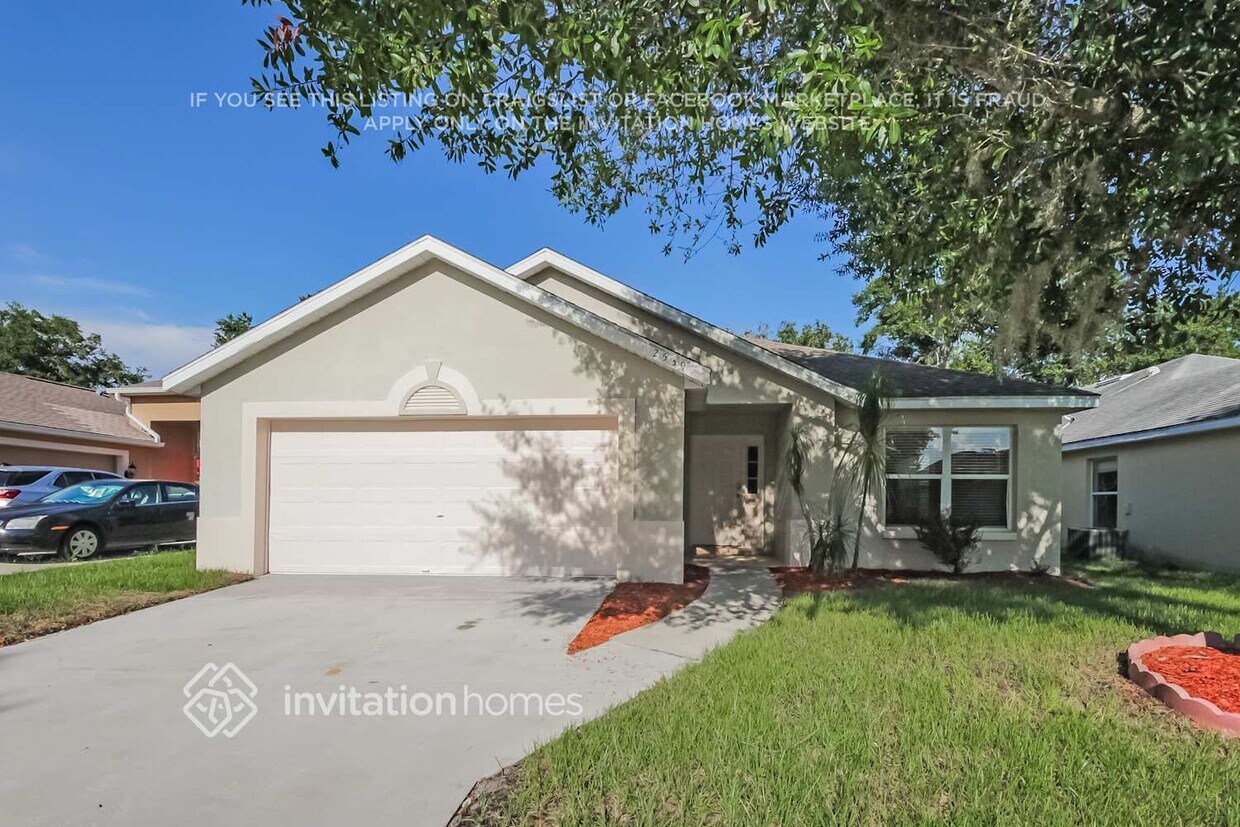 Foto principal - 2539 Chatham Cir