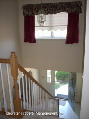 Foto del edificio - 4 br, 2.5 bath House - 1819 Hillburne Way