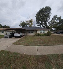 Building Photo - 9721 Foredale St