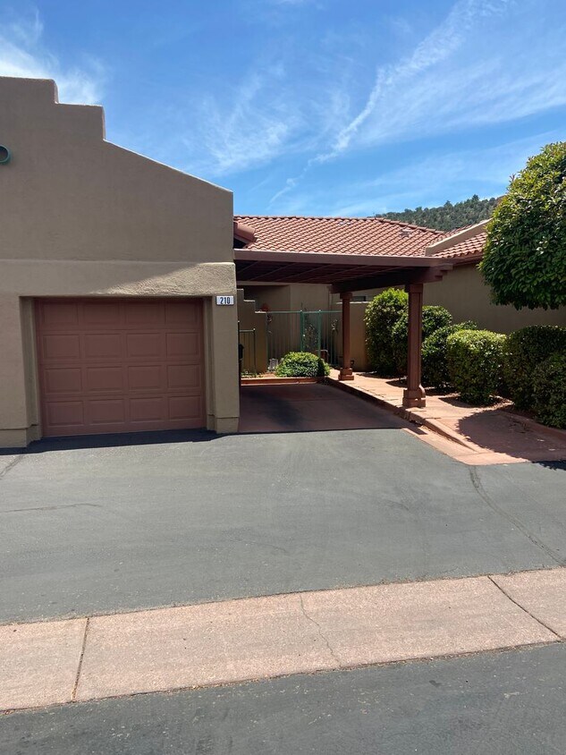 210 Columbine Ct Unit 1, Sedona, AZ 86336 Room for Rent in Sedona, AZ