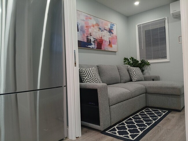 Foto del edificio - 1111 Atwells Ave