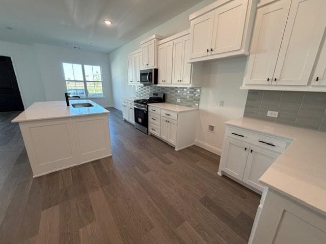 Foto del edificio - 1025 Featherglass Ln