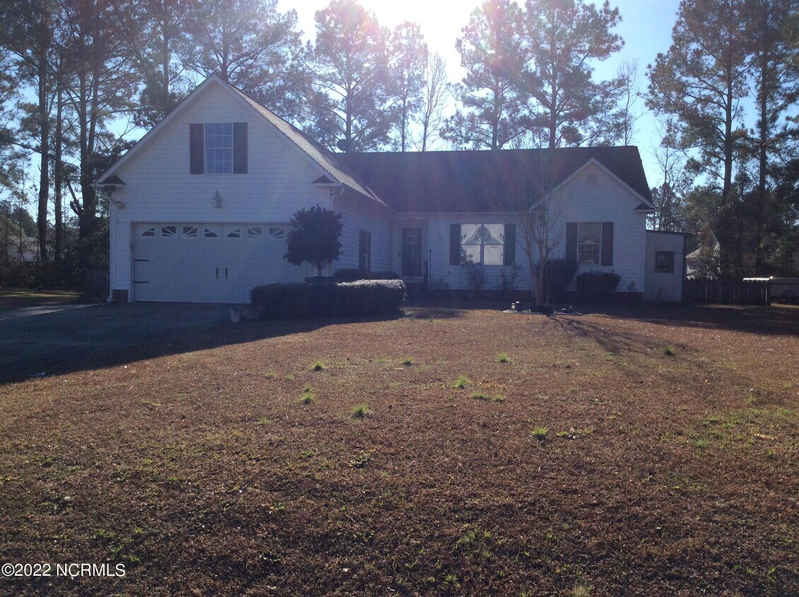 105 Holly Berry Rd, New Bern, NC 28560 House Rental in New Bern, NC