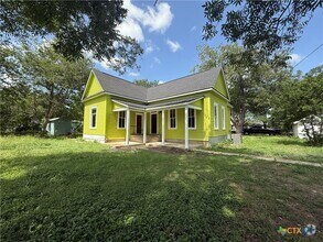 Building Photo - 184 3rd St