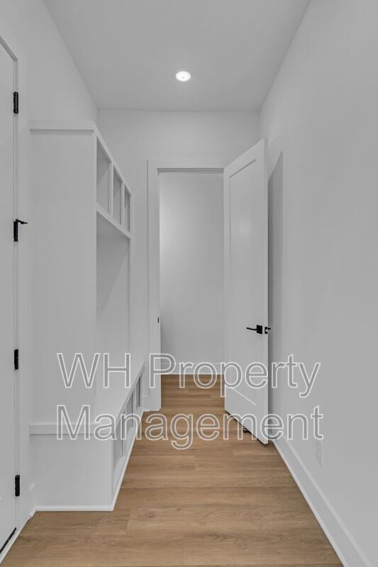 Building Photo - 3820 Tigerbelle Dr