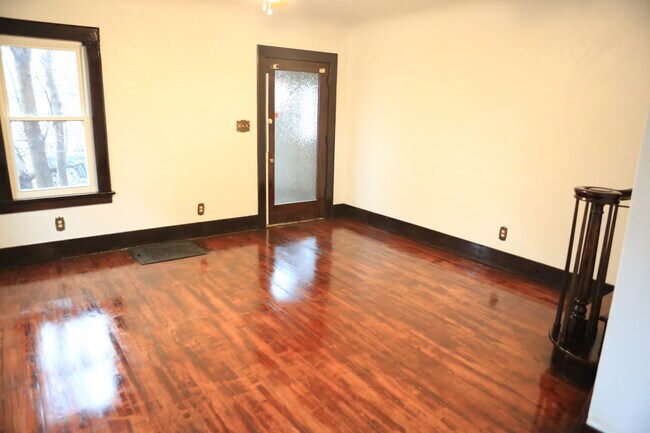 First Floor Front Door - 411 Humphrey St
