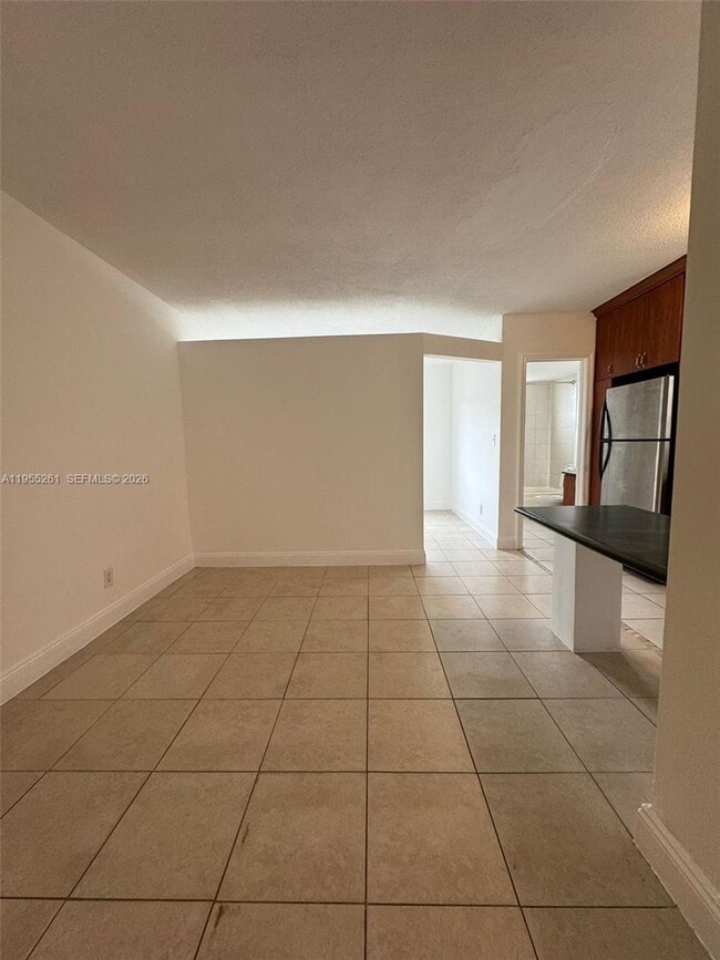 Foto del edificio - 4051 N Dixie Hwy