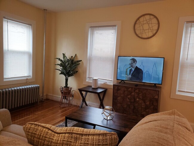 Foto del edificio - 59 Dartmouth Ave