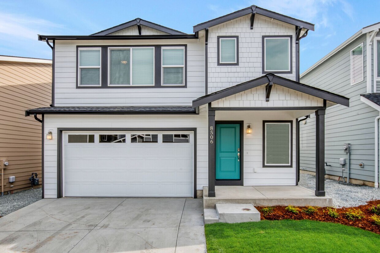 Foto principal - Newly Built 5BD 2.5BA in LSSD